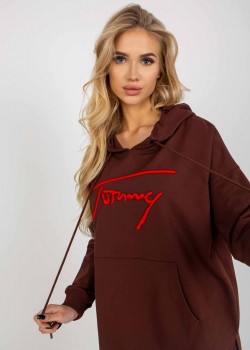 Дълъг дамски суичър в кафяв цвят 335.25X