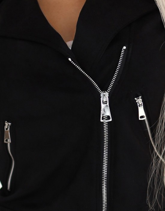 481-2 Късо велурено яке в черен цвят